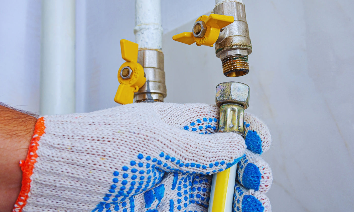 repairing natural gas leak